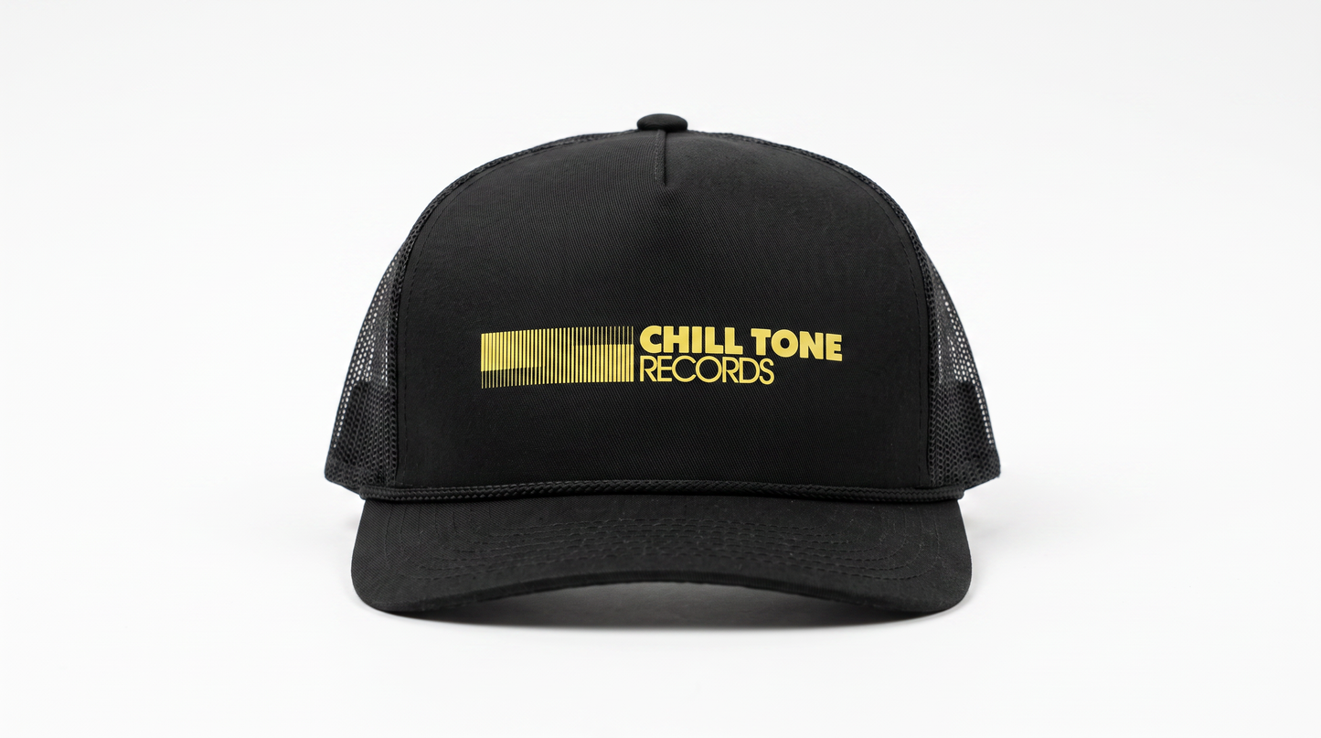 Gorro negro de tono relajado